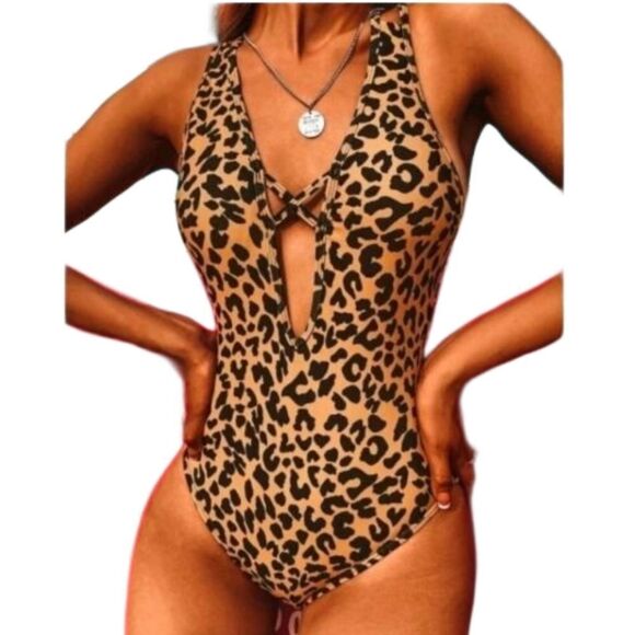 Other - LEAPORD PRINT CRISCROSS BACK 1PC SWIMSUIT SZ MED(6)